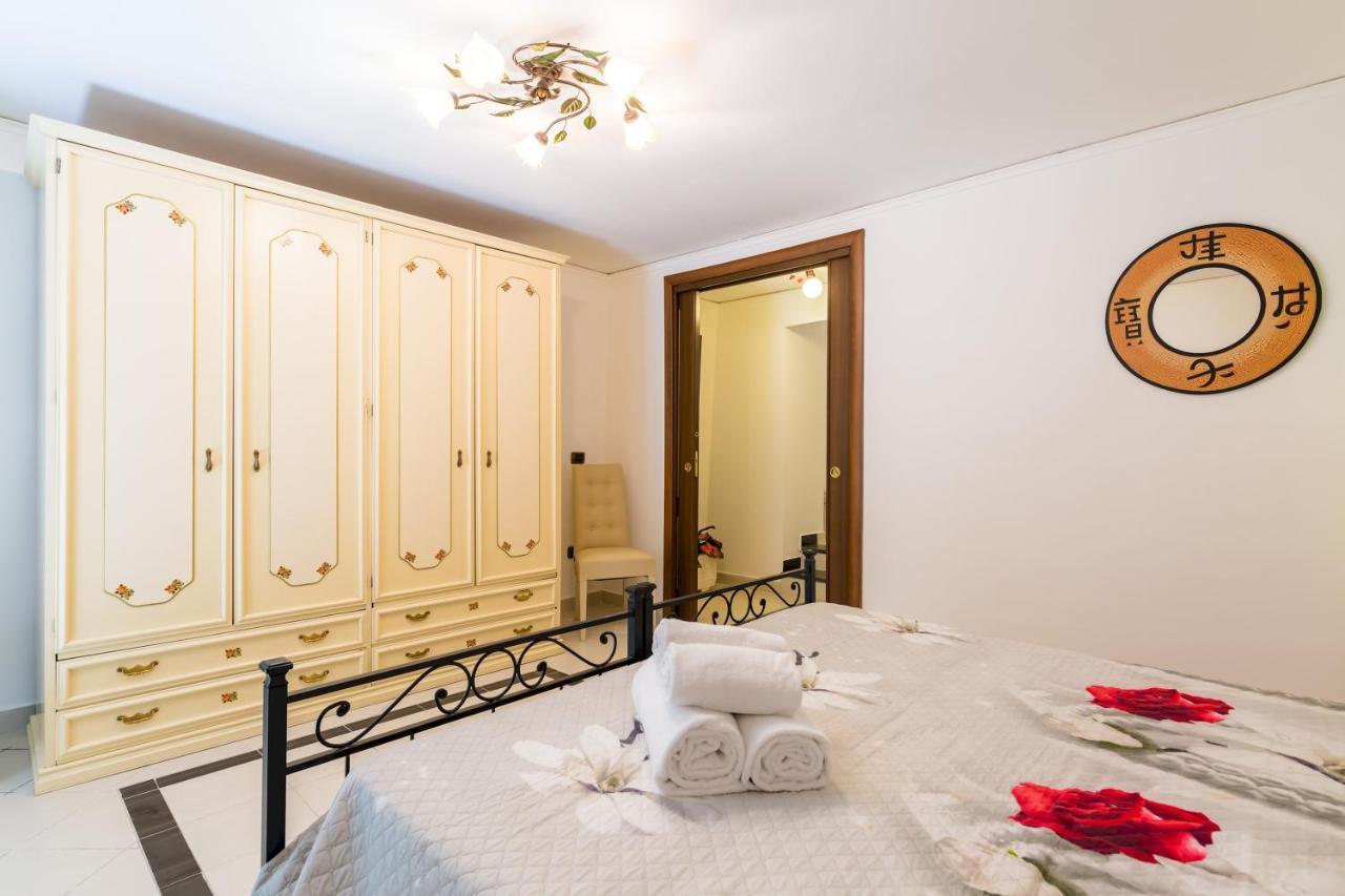 Qs1 - Indipendent Flat In Center Apartment Napoli Exterior foto